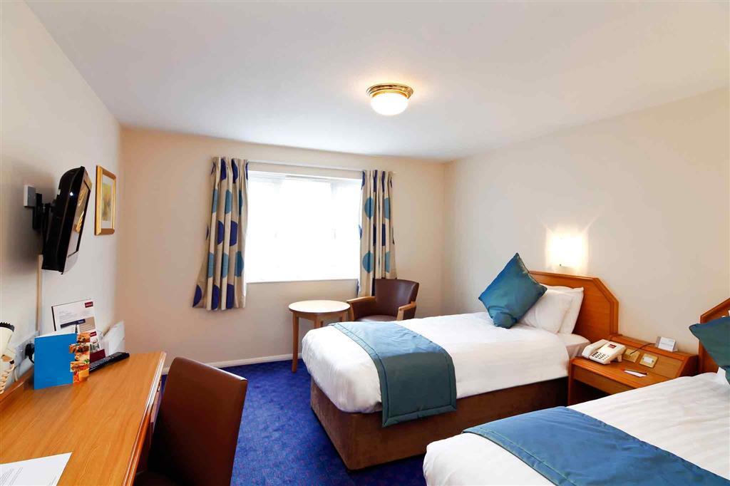 Mercure Hatfield Oak Hotel Hatfield (Hertfordshire) Exterior foto