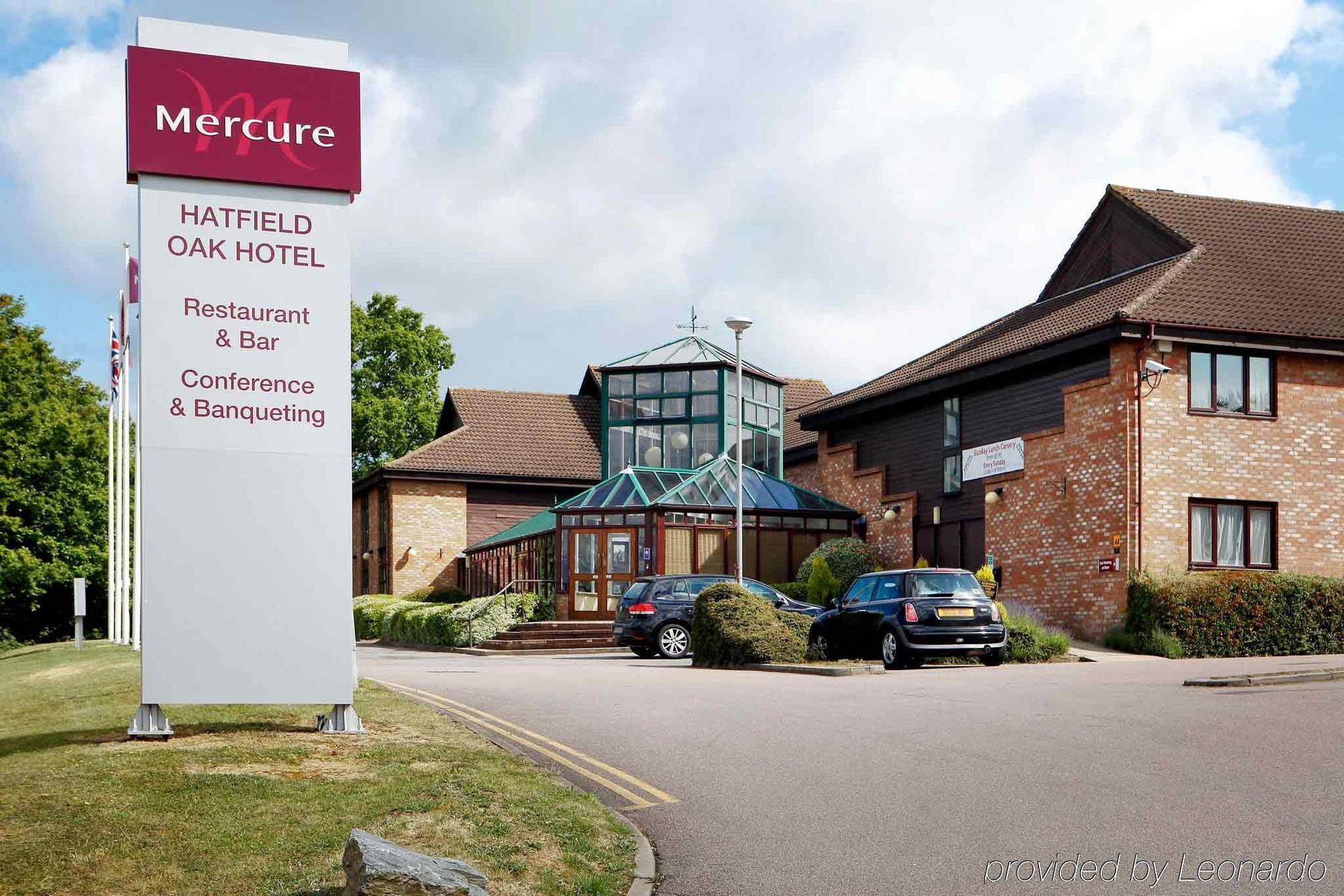 Mercure Hatfield Oak Hotel Hatfield (Hertfordshire) Exterior foto
