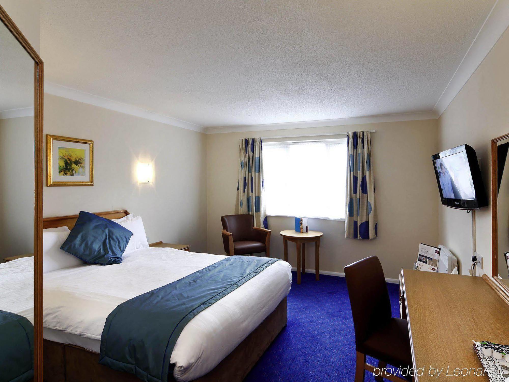 Mercure Hatfield Oak Hotel Hatfield (Hertfordshire) Exterior foto