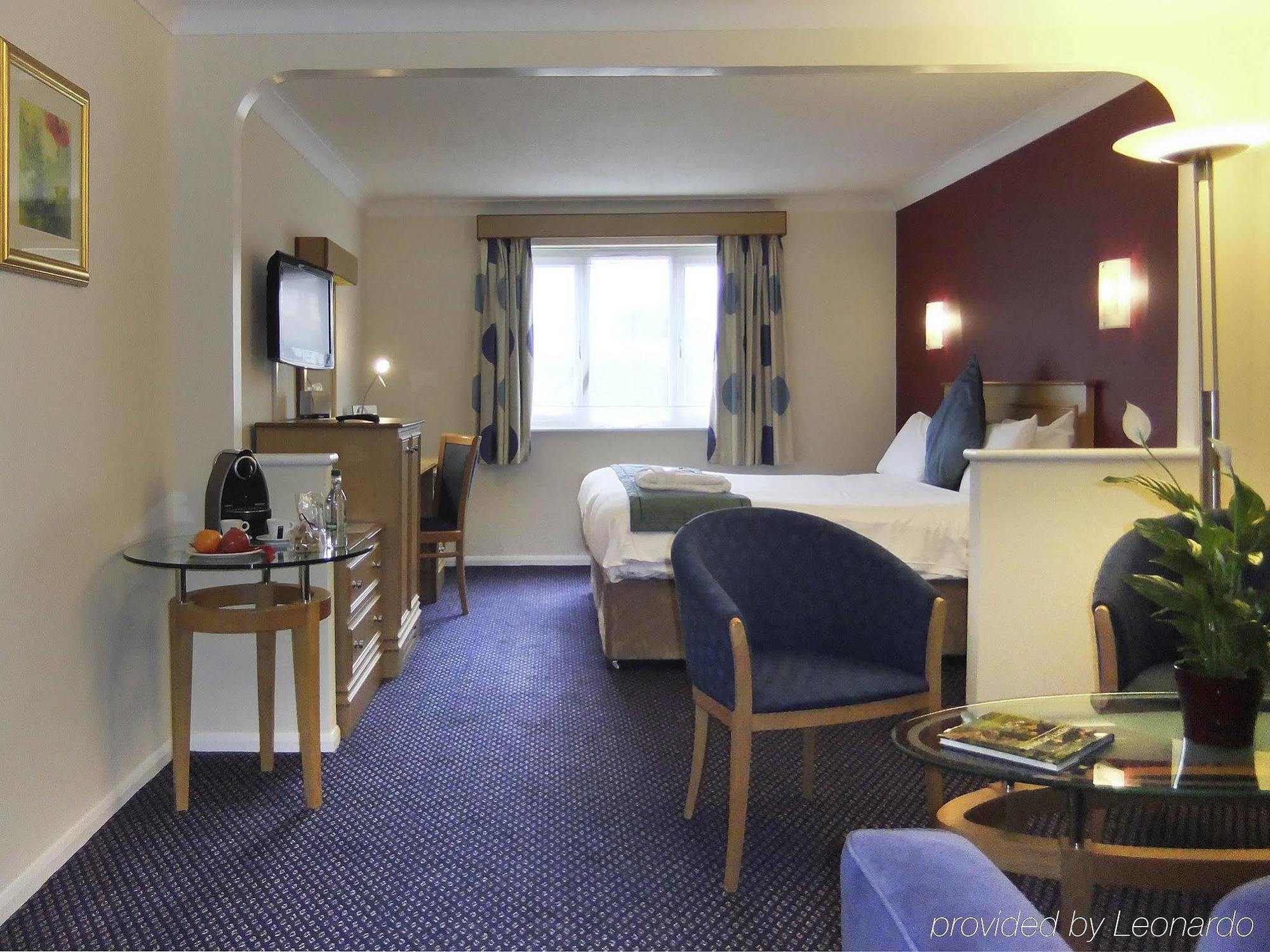 Mercure Hatfield Oak Hotel Hatfield (Hertfordshire) Exterior foto